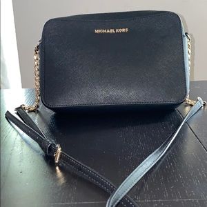 Black leather crossbag Michael Kors